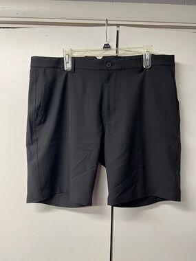 Men's Black Flat-Front Performance Shorts